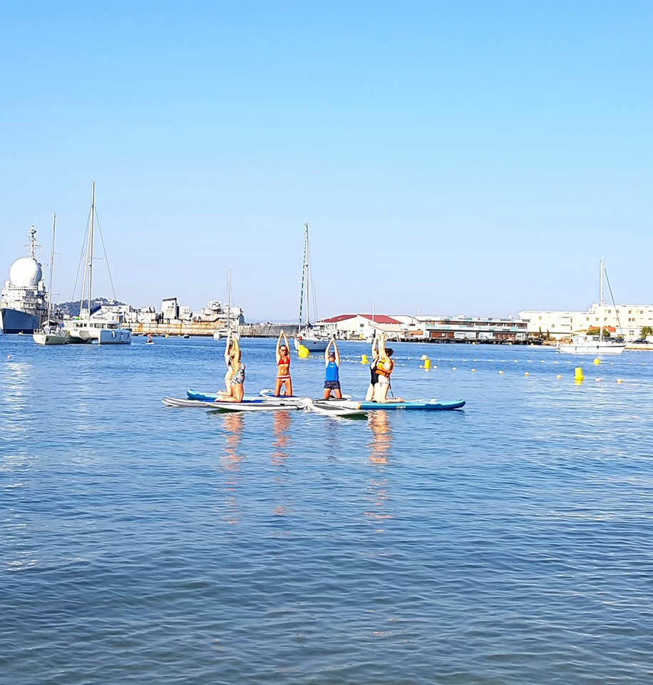 groupe genoux yoga paddle saint mandrier